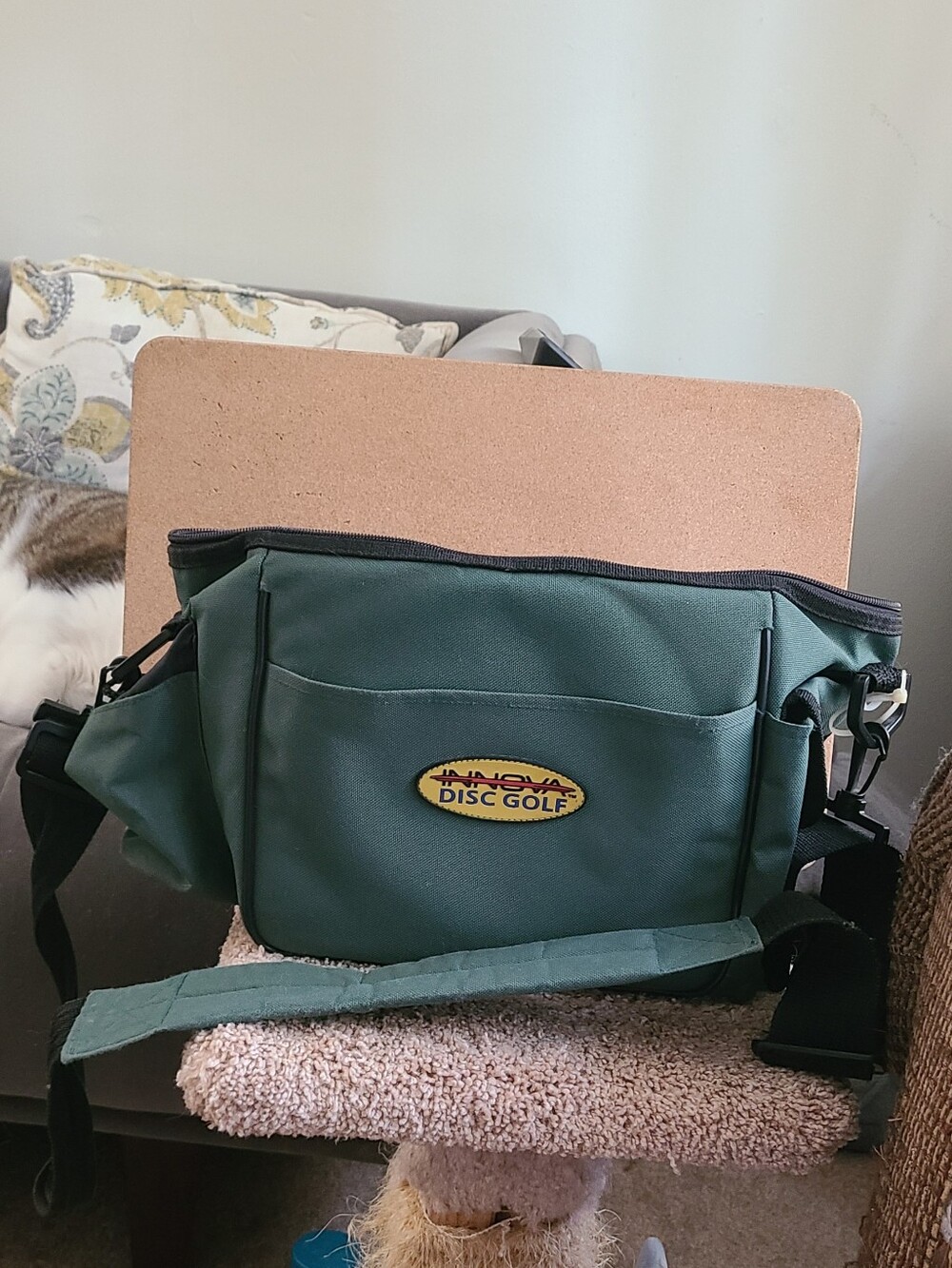 Innova Disc Golf Standard Shoulder Bag Green Pre-owned